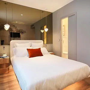 Hotell Le Katorze, Paris