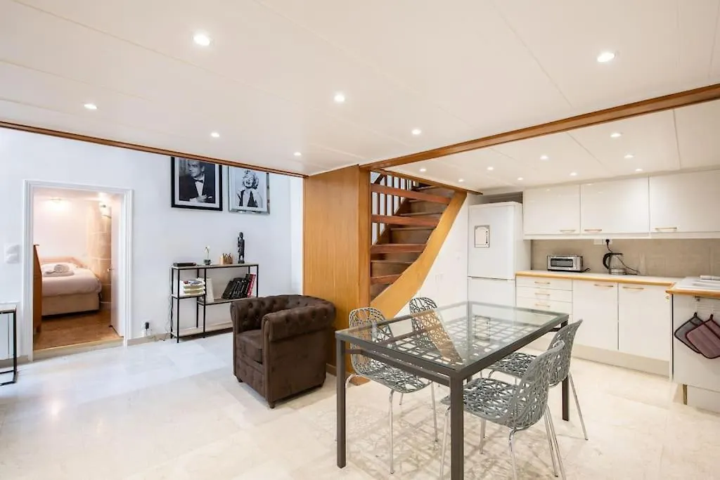 Halles - Luxury Apartment In The Heart Of Paris