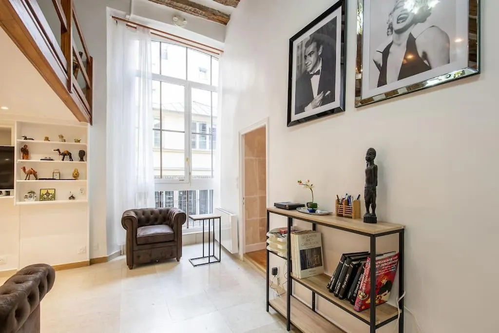 Halles - Luxury Apartment In The Heart Of Paris